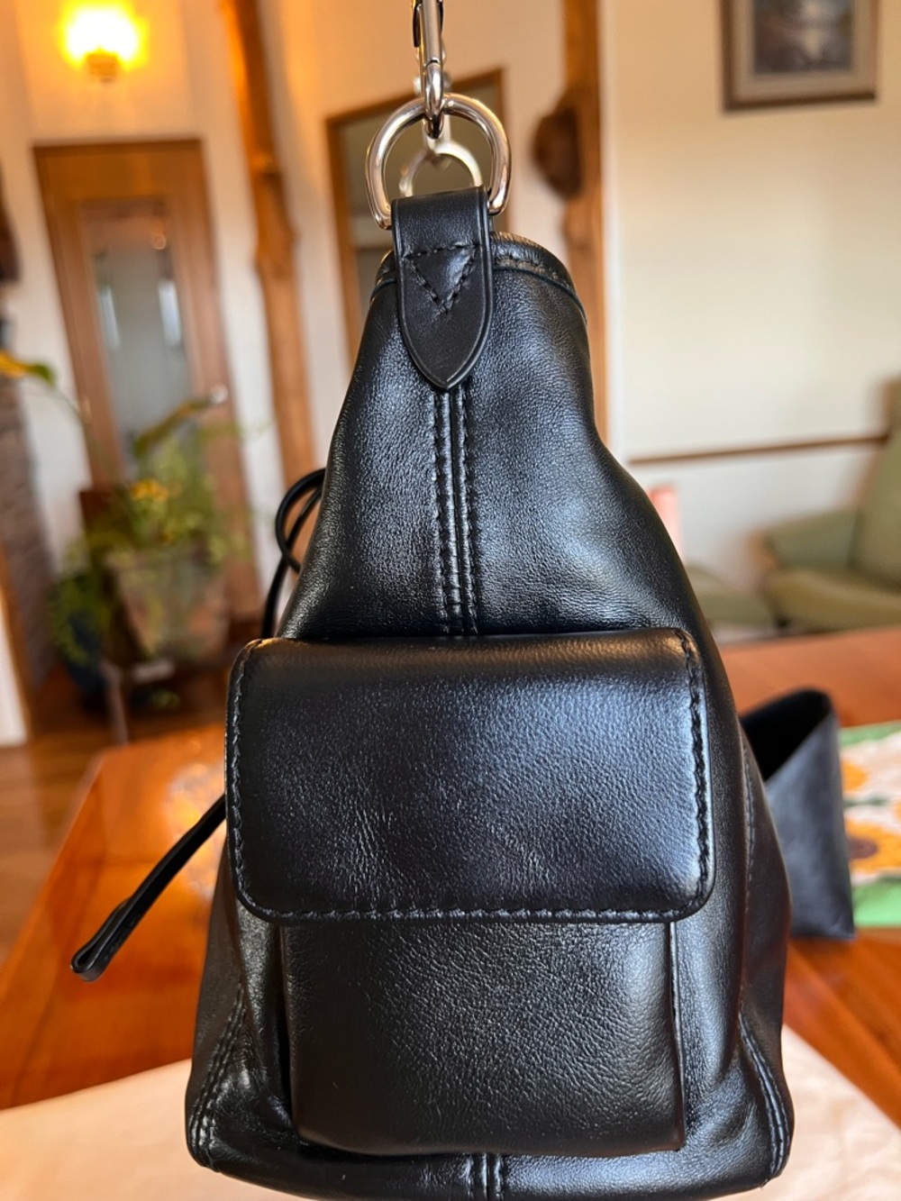Louis Vuitton CarryAll Cargo Vibe PM - Picture 3 of 15